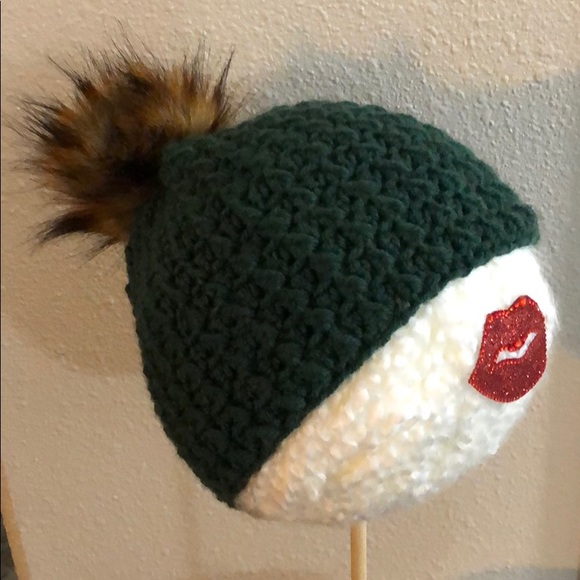 Brand New Forest Green Crochet Hat - Picture 1 of 3
